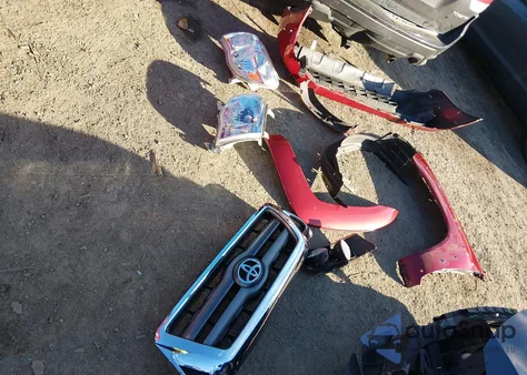 2006 Toyota Tacoma Base V6 z USA, uszkodzony, nr VIN 5TELU42N06Z169977